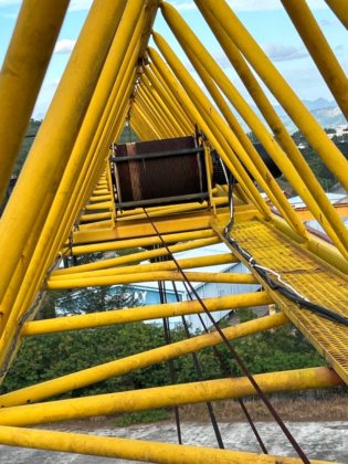 山东鸿达 TS2410449-2012 10 吨塔式起重机