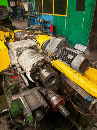 ピルガー・ミル LPR2