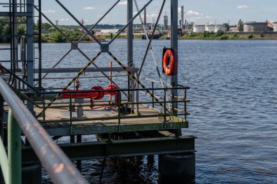 消防系统 (FFS) 紧急消防设备 (2020)