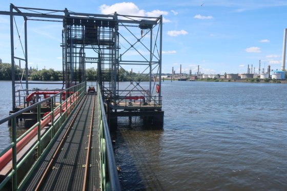 消防系统 (FFS) 紧急消防设备 (2020)