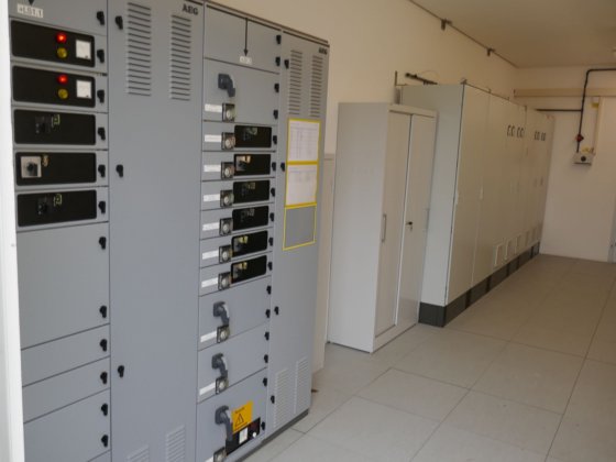 非常用ディーゼル発電機 6kV