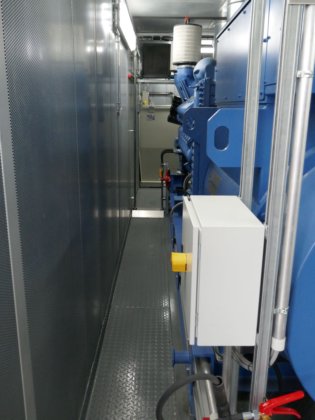 6 千伏应急柴油发电机