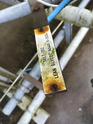 Frames 圧力容器（2001）