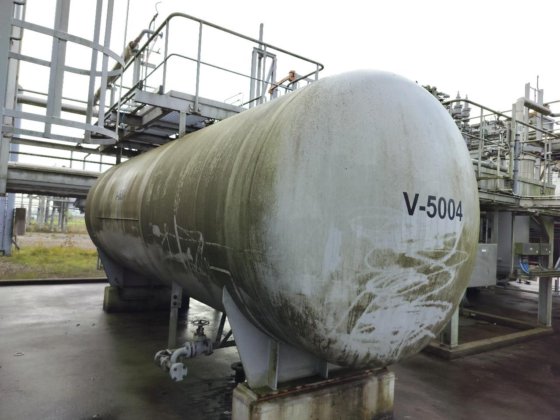 Frames 圧力容器（2001）