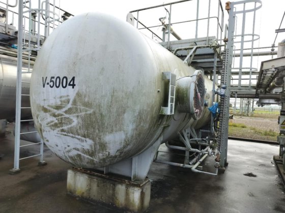 Frames 圧力容器（2001）