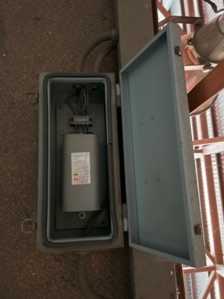 10t天井クレーン 東亜重工業株式会社LTD.