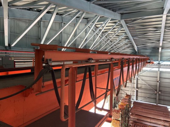 10t天井クレーン 東亜重工業株式会社LTD.