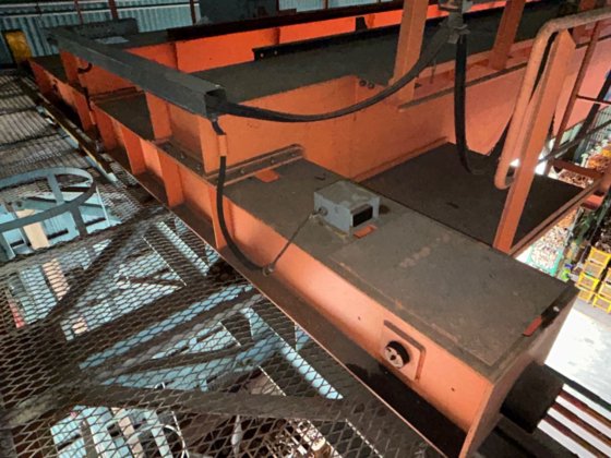 10t天井クレーン 東亜重工業株式会社LTD.