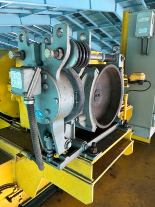 40/10t 桥式起重机 东亚重工有限公司