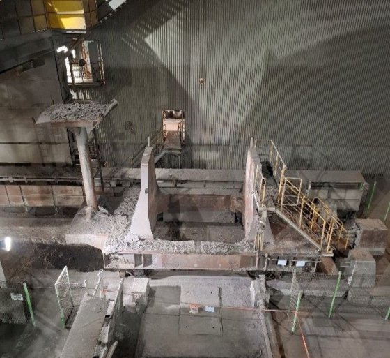 日本鋼管」取鍋炉（2005年）