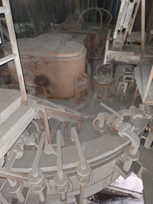 日本鋼管」取鍋炉（2005年）