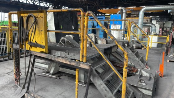 精轧机台维修区