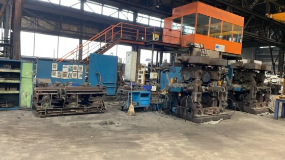 精轧机台维修区