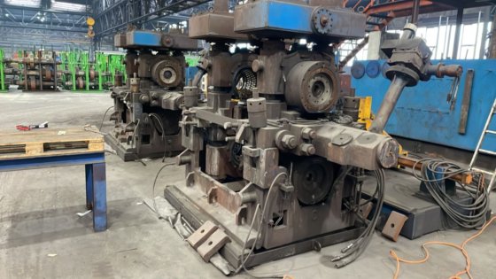 精轧机台维修区