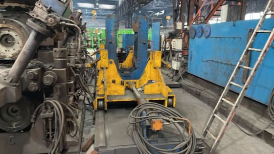 精轧机台维修区