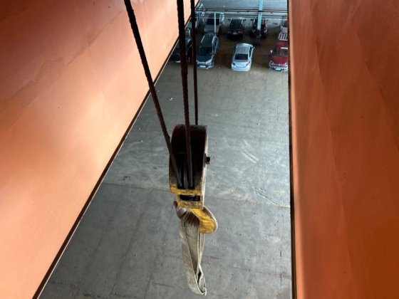 10t天井クレーン 東亜重工業株式会社LTD.