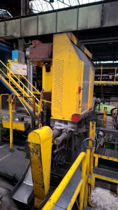 LINSINGER 切割工作站