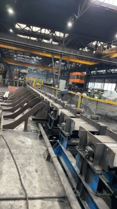 8 机架连续式精轧机