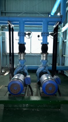 完整的压缩机房 H