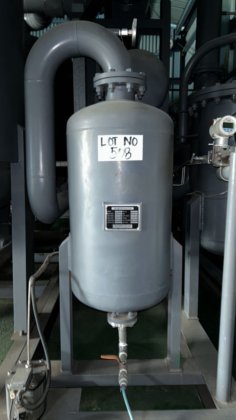 完整的压缩机房 H