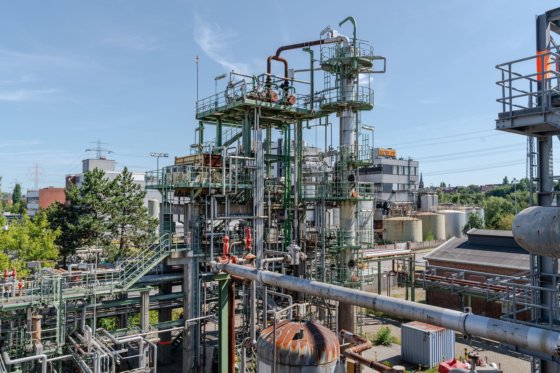 潤滑油水素化分解装置2 (LHT-2) Edeleanu GmbH