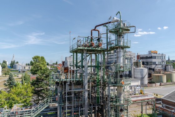 潤滑油水素化分解装置2 (LHT-2) Edeleanu GmbH