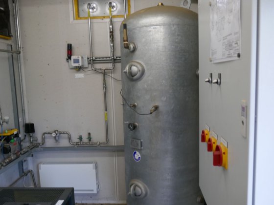 ケーザー・コンプレッサー エアボックス 840 オイル.フリー (2015)