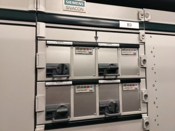 シーメンススイッチギヤ(低圧)