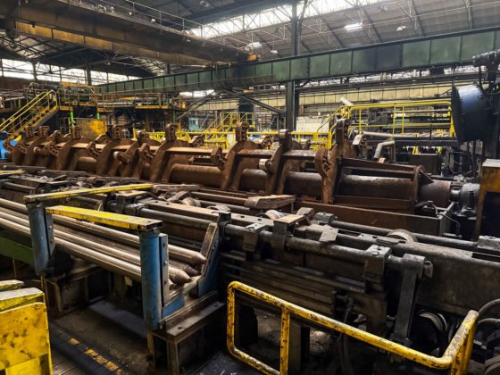 エロージョン・ミル - アゼル型三ローラーミル（ラミノワール）