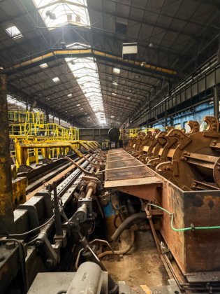 エロージョン・ミル - アゼル型三ローラーミル（ラミノワール）