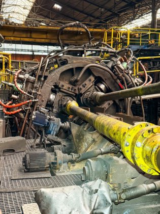 エロージョン・ミル - アゼル型三ローラーミル（ラミノワール）