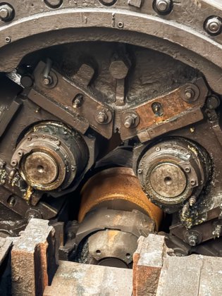 エロージョン・ミル - アゼル型三ローラーミル（ラミノワール）