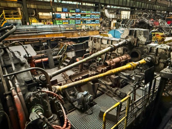 エロージョン・ミル - アゼル型三ローラーミル（ラミノワール）