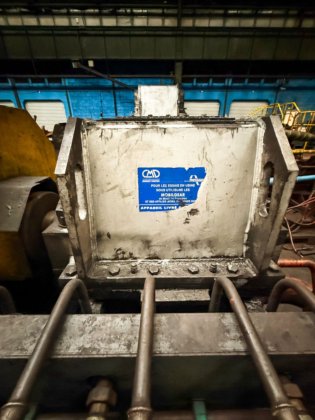 エロージョン・ミル - アゼル型三ローラーミル（ラミノワール）