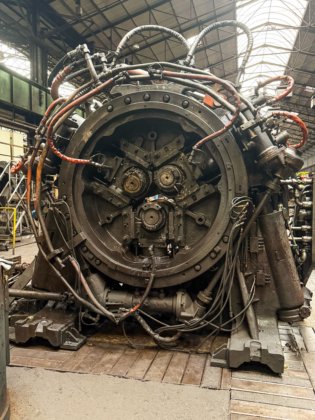 エロージョン・ミル - アゼル型三ローラーミル（ラミノワール）