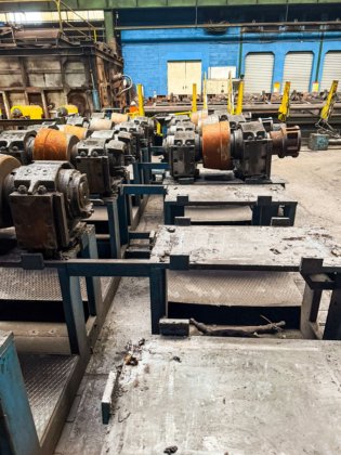 エロージョン・ミル - アゼル型三ローラーミル（ラミノワール）