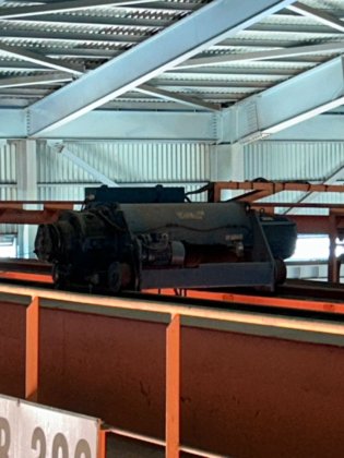 10t天井クレーン