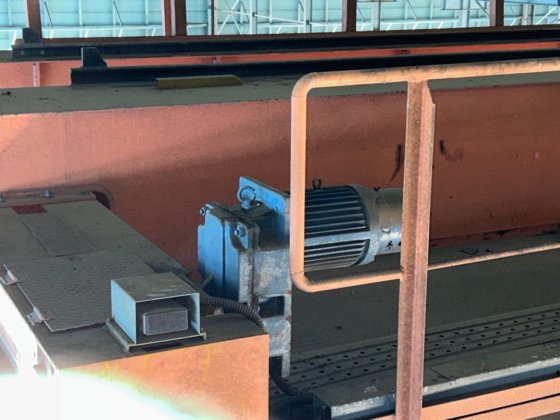 10 吨桥式起重机