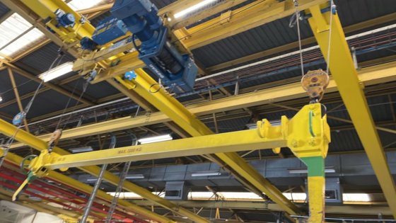 アトラス CWE940 フィルムスリッター巻取機