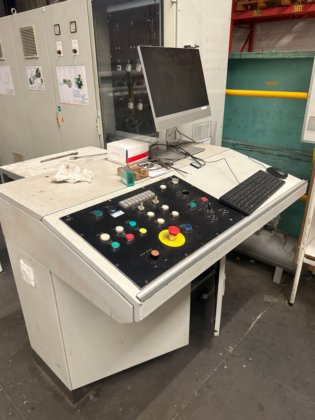 アトラス フィルム スリッティング リワインディング マシン