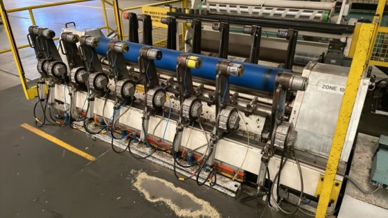 アトラス フィルム スリッティング リワインディング マシン