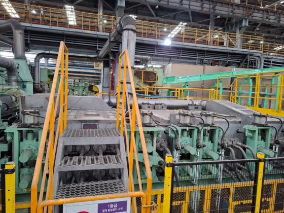 株式会社プロダクションマシナリー」研削・研磨ライン