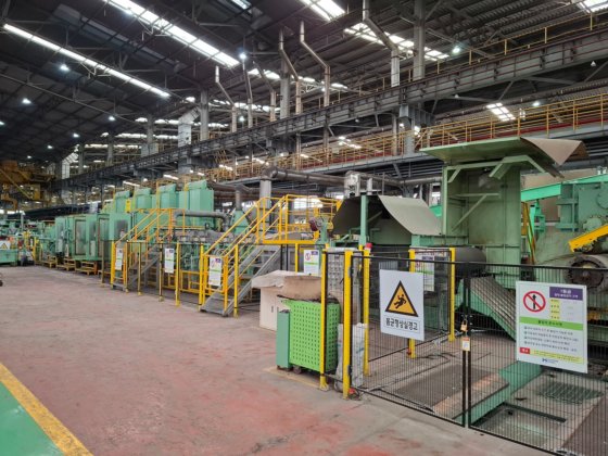 株式会社プロダクションマシナリー」研削・研磨ライン