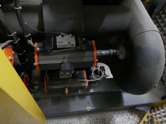 凯撒螺杆压缩机 FSG 420-2 (2015)