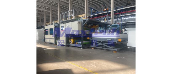 自动泡沫板包装机