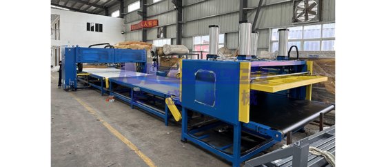 床垫喷胶自动生产线