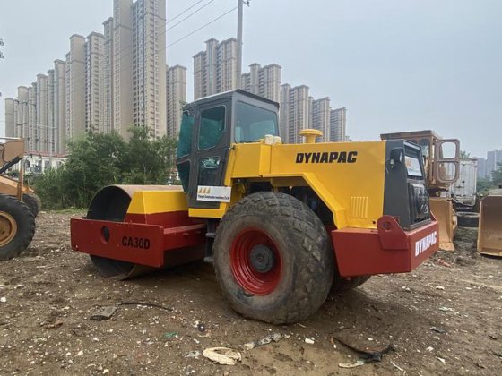 2014 Dynapac CA30D
