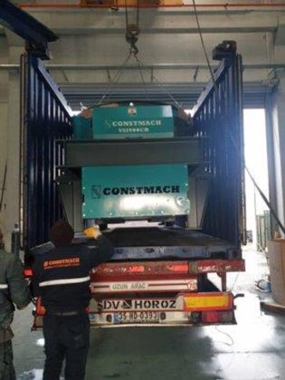 立轴冲击式破碎机