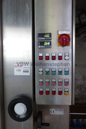 クレート洗浄機