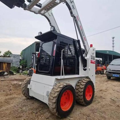 Bobcat S160